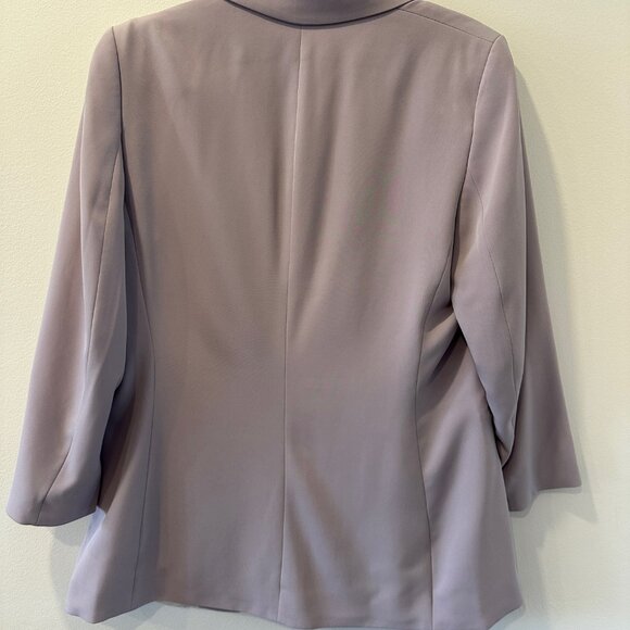 H&M Lilac Blazer Size Medium - Picture 3 of 3